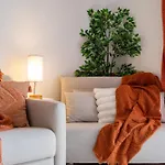 Cathyvoyages Com - Balcon - Netflix Prime Videoprojecteur - Garage Possible Ou Parking Gratuit Rue - Centre Ville 8 Min Et Gare 5 Min En Tram - Confort Et Proprete